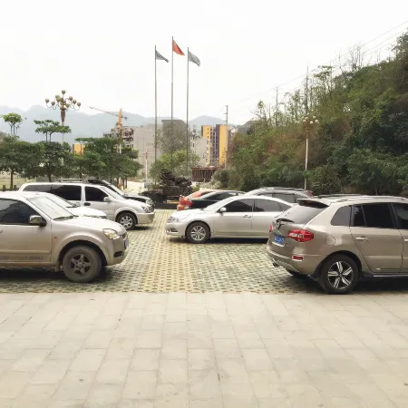 Jin Zhou Hotel