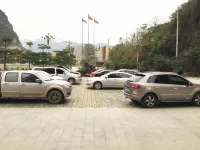 Jin Zhou Hotel - Bãi đậu xe