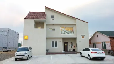 Warak Guesthouse Hotels in 