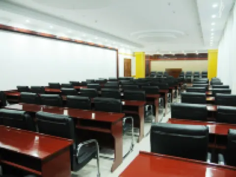 Xinhao Business Hotel Hotels in Liuhe