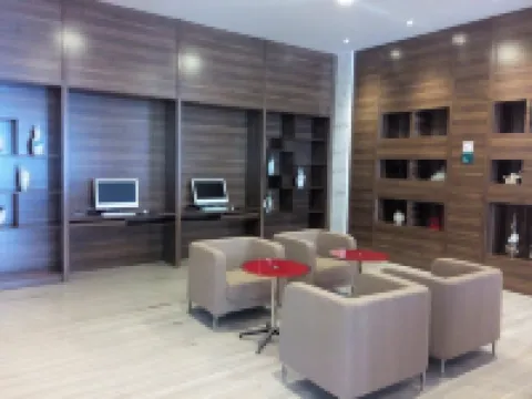 Nileke Echarm Hotel