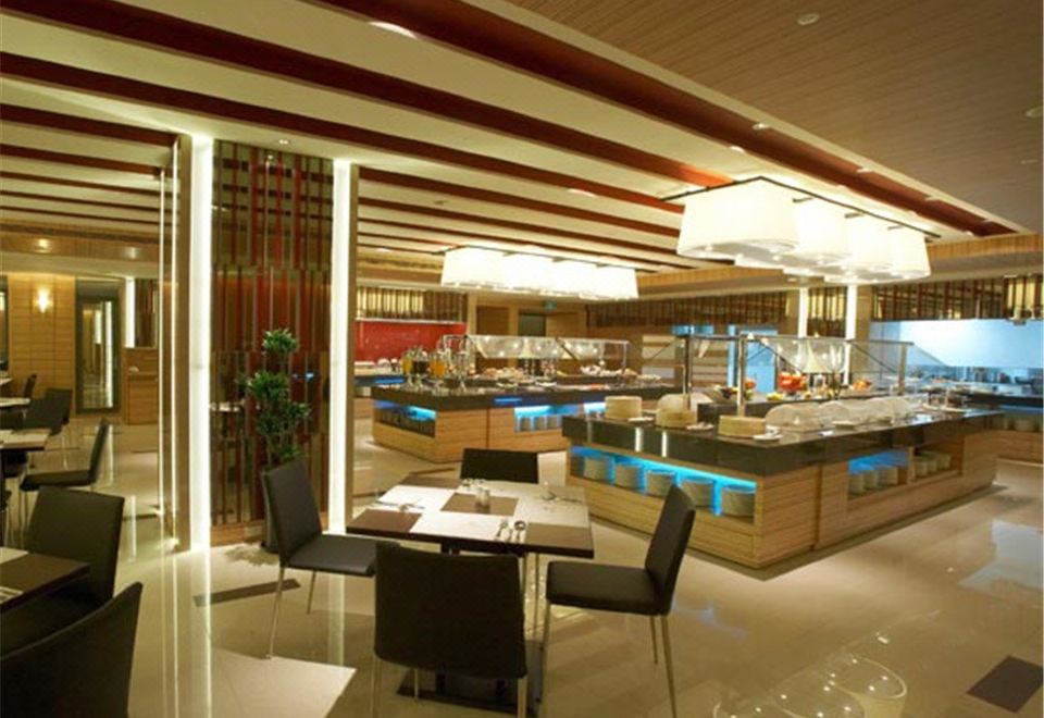 풀론 호텔 타이베이 이스트의 야경