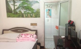 Huayang Guesthouse