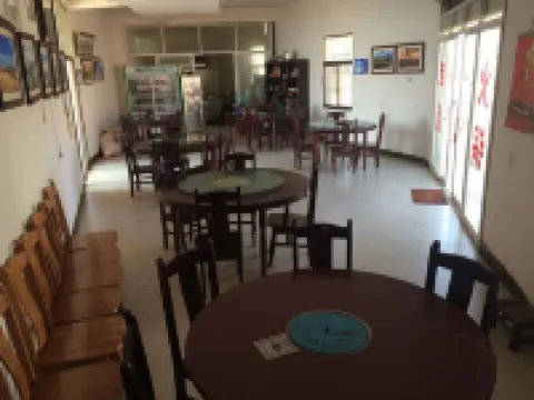 Dongchuan Hongtudi Town Huiying Homestay