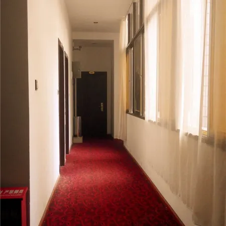 Mengzi Tianshili Hotel