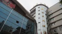 Xinhong Hotel Hoteles en Weiyuan