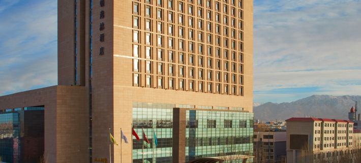 DoubleTree by Hilton Qinghai Golmud Hotels in Golmud