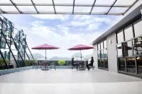 Fanbo Meidi Hotel (Guilin Railway Station Convention and Exhibition Center) Отели рядом с достопримечательностью «Центр международной выставки»