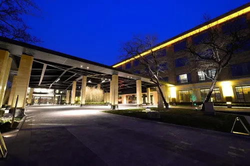 Beijing Jinlin Hotel (Beijing Tiananmen Square Qianmen Subway Station Branch)