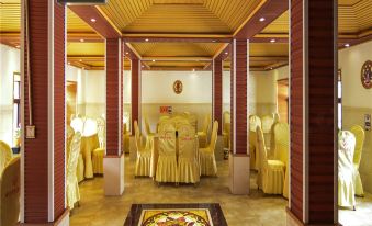 Ritz Intelligent Hotel (Daocheng Yading Scenic Area)