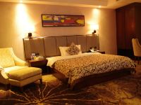 云浮南湾河畔酒店 - 高级大床房