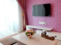 8天连锁酒店式公寓(广州上城国际店) - 紫色梦幻复式套房