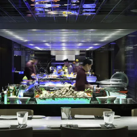 GATEWAY HOTEL HONG KONG Отели рядом с достопримечательностью «Океанский терминал»