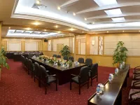 昆明官渡大飯店（東樓） 何店营附近的飯店
