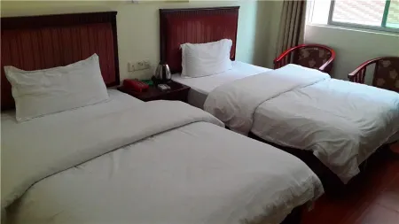 Xunwu Yihao Hotel Отели рядом с достопримечательностью «Zhongshan Pedestrian Street»