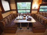 วิลล่ายาบุลุนพักผ่อนท่ามกลางธรรมชาติ โรงแรมในเป่าถิง