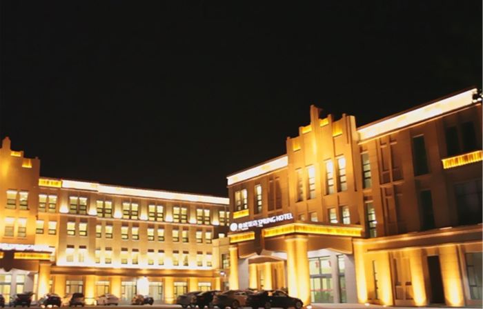 Spring Hotel