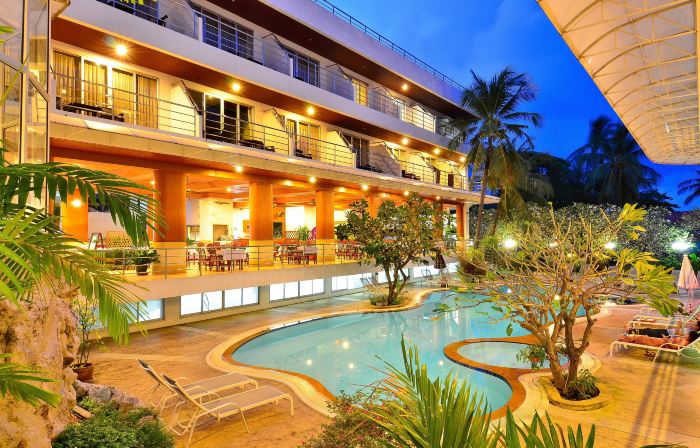 Samui First House Hotel