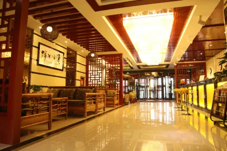 The Honey Hotel Отели рядом с достопримечательностью «Thousand-Buddha Cave»