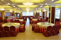 Urumqi Runhua Hotel