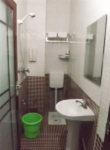 Renhe Hostel