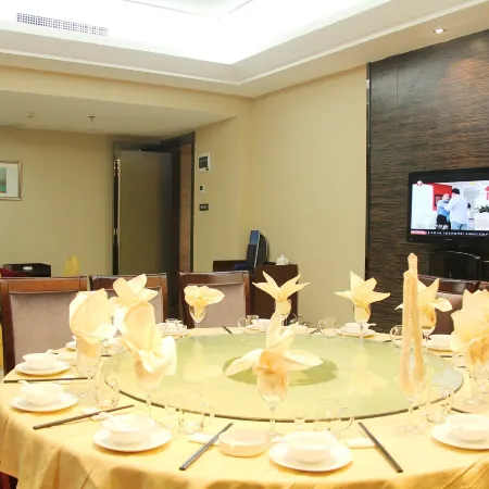 Blue Beach Hotspring Holiday Hotel