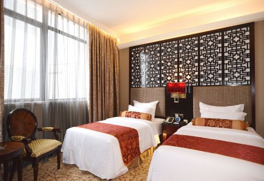 1. 메트로폴 호텔 ..