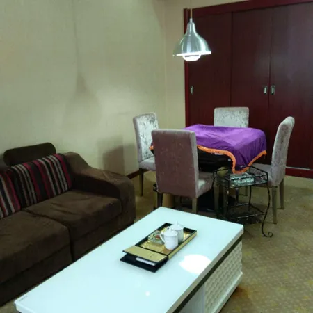 Xida Xinyue Holiday Hotel