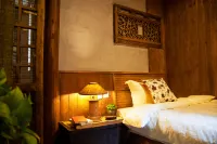 Wuyuan Qiye Yanxiang Guesthouse - Inns