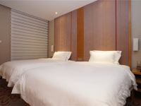 麗枫酒店(广州天河客运站地铁站店) - 高级双床房