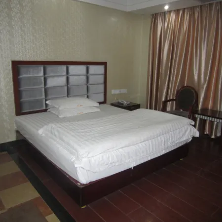Lanshan Qifeng Hotel