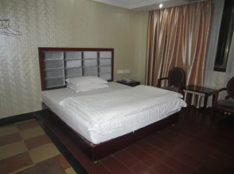 Lanshan Qifeng Hotel