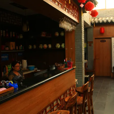 Dengfenglai Youth Hostel (Lanzhou West Railway Station)