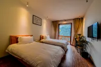 Baoxing Xueshan Home No.46 Inn Hotels in Baoxing