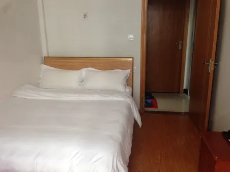 Liancheng Guanyushan South Railway Station Jihong Hotel Отели рядом с достопримечательностью «Peitian Ancient Village»