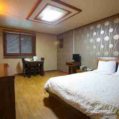 Goodstay Hue Hotel Rooms