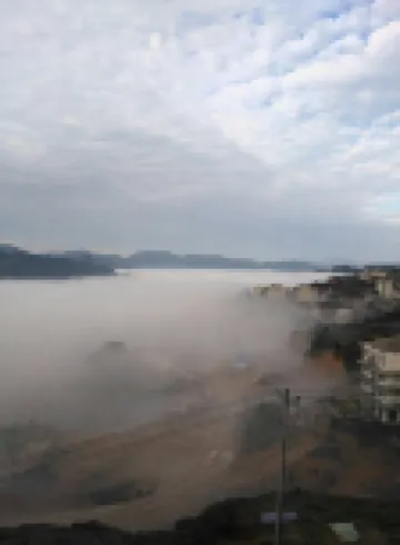 Xijiang Qianhu Miaozhai Longmen Theme Hotel