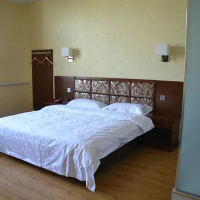 Manzhouli Jindun Hotel Hotels near Jalainur Mammoth Scenic Area