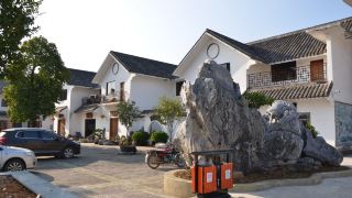 stone-hotel