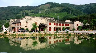 Taohuatanpan Shihua Shanshui Hotel