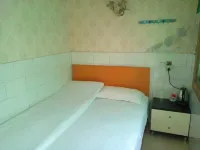 Dazhu Honglou Business Hotel
