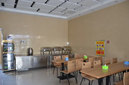 Shangjia Hotel Отели в г. Аньпин