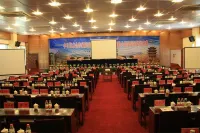 Baizhao Mountain Hotel Hotels in Anlu