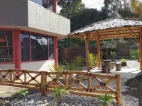 Lorne Coachman Inn Hotel a Lorne