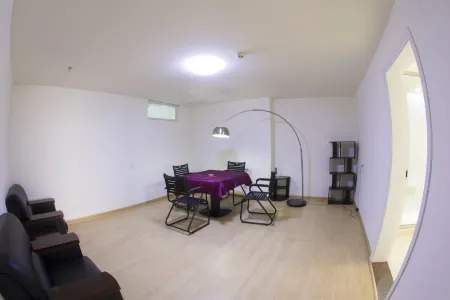 Ruidong Express Hotel Отели рядом с достопримечательностью «Yongningbao Relic Site»