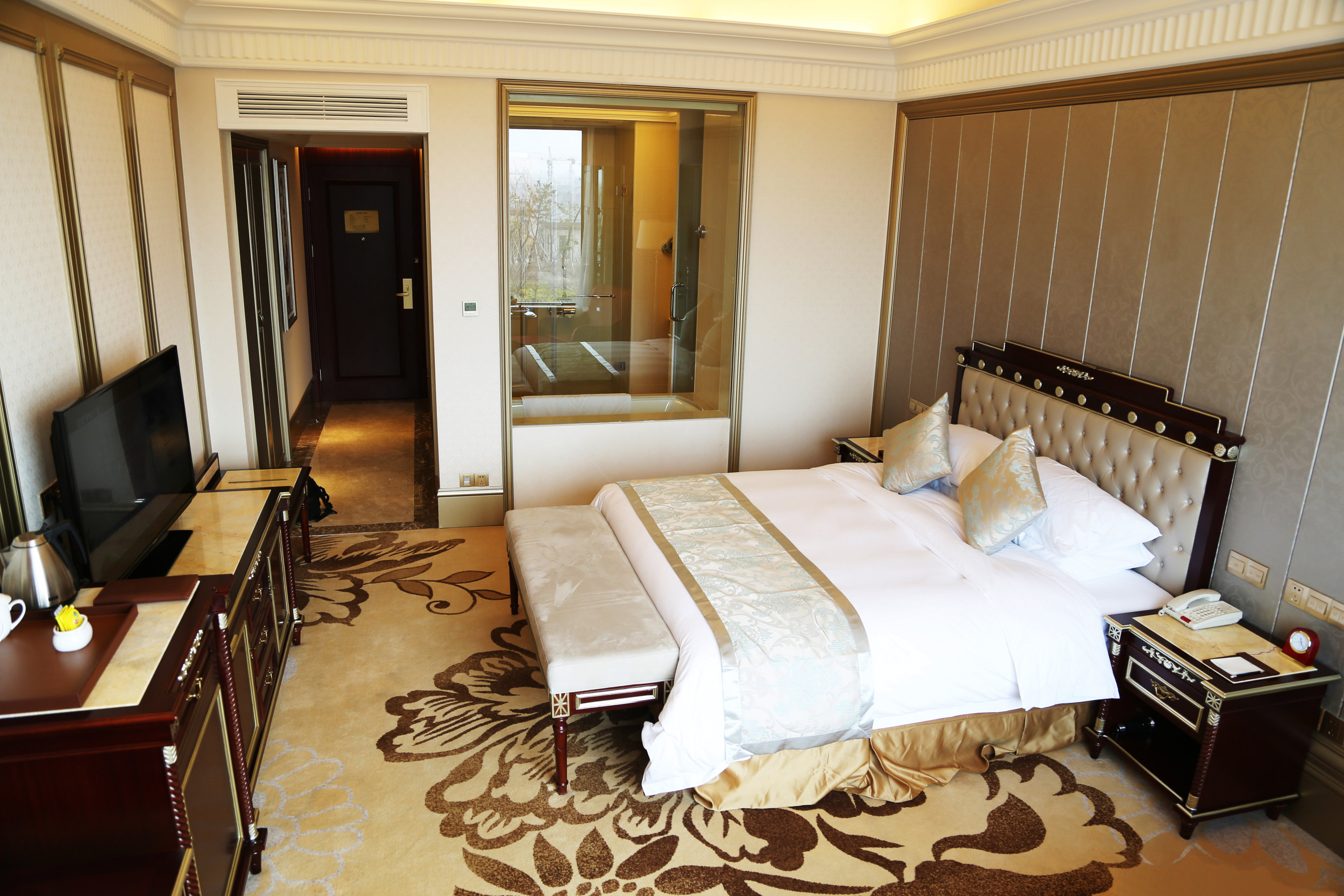 Canal Jinling Grand Hotel Over view