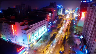 Days Inn by Wyndham City Centre Xian Các khách sạn ở Tây An