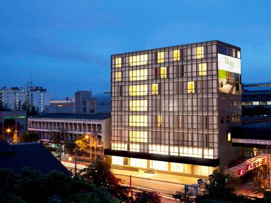 10 Best Hotels Near Tt Paradise Spa Bangkok 22 Trip Com 10 Best Hotels Near Tt Paradise Spa Bangkok 22 Trip Com