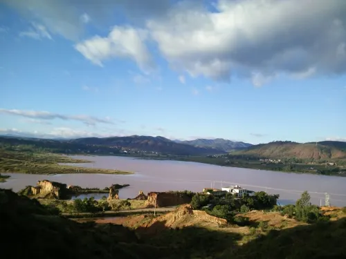 Langbaputulin Heishaowu Photography Hotel