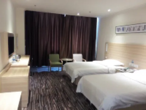 Nileke Echarm Hotel